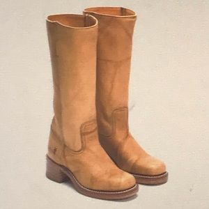 Frye Size 8.5  14 Litre Campus Boots in Banana